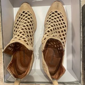 Jeffrey Campbell Taggart Bootie